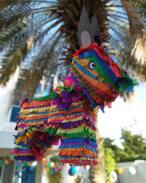 pinaytra|Piñata Definition & Meaning .